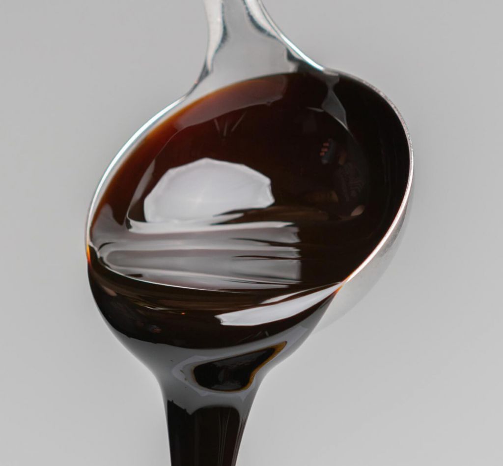 Feed bulk liquid storage